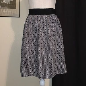 Joe B skirt with elastic waist